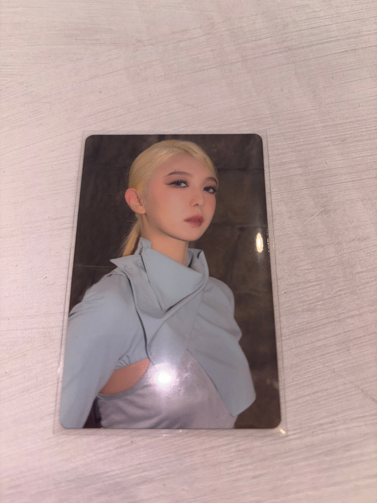 Dreamcatcher: Dami Apocolypse: Follow Us Album Card Kpop Kardz