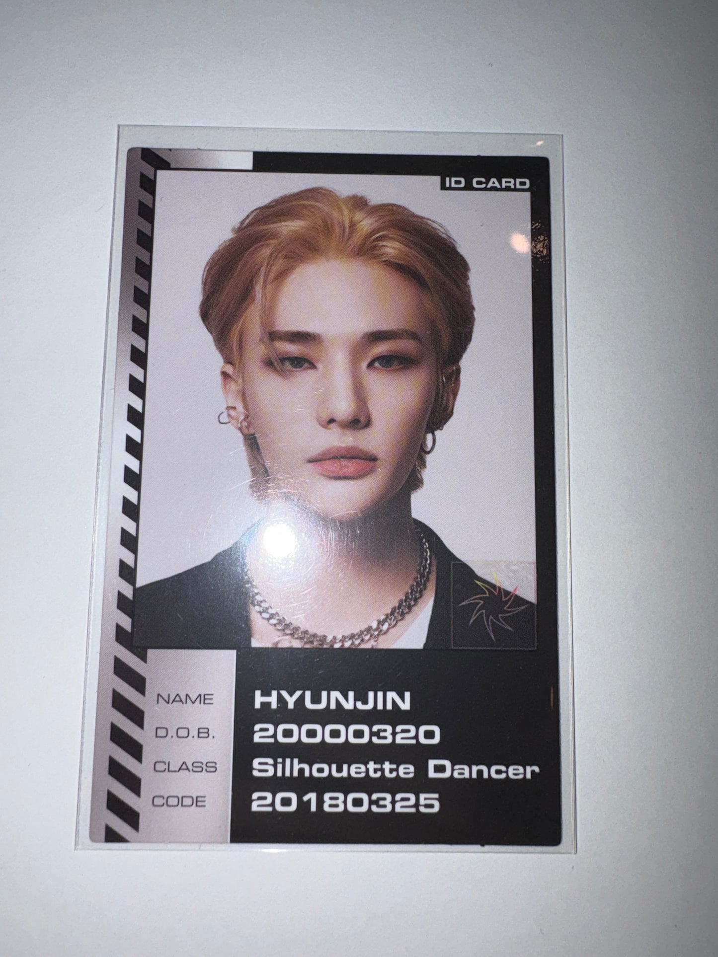 Hyunjin Oddinary ID Album Card