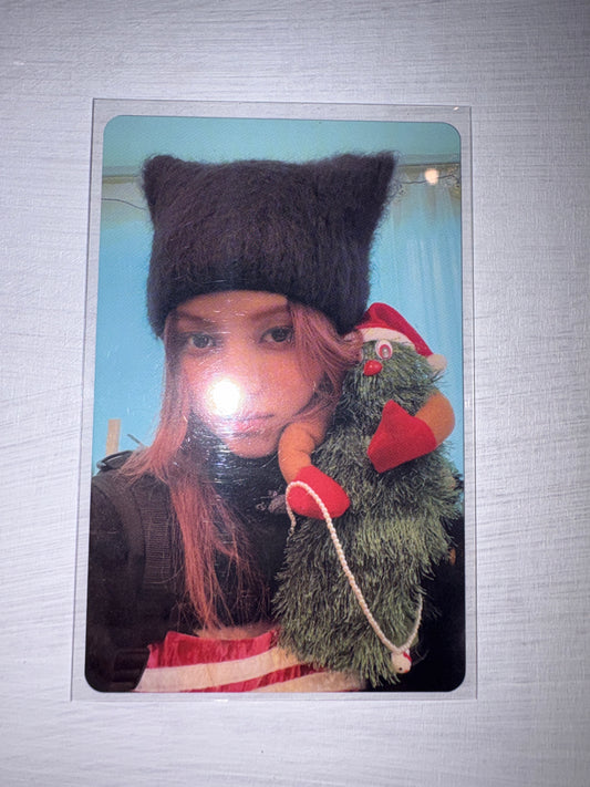 Danielle OMG Message Ver Album Card