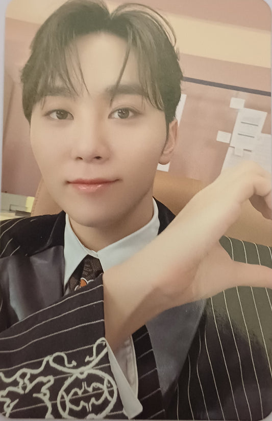 Seungkwan FML Yizhiyu POB