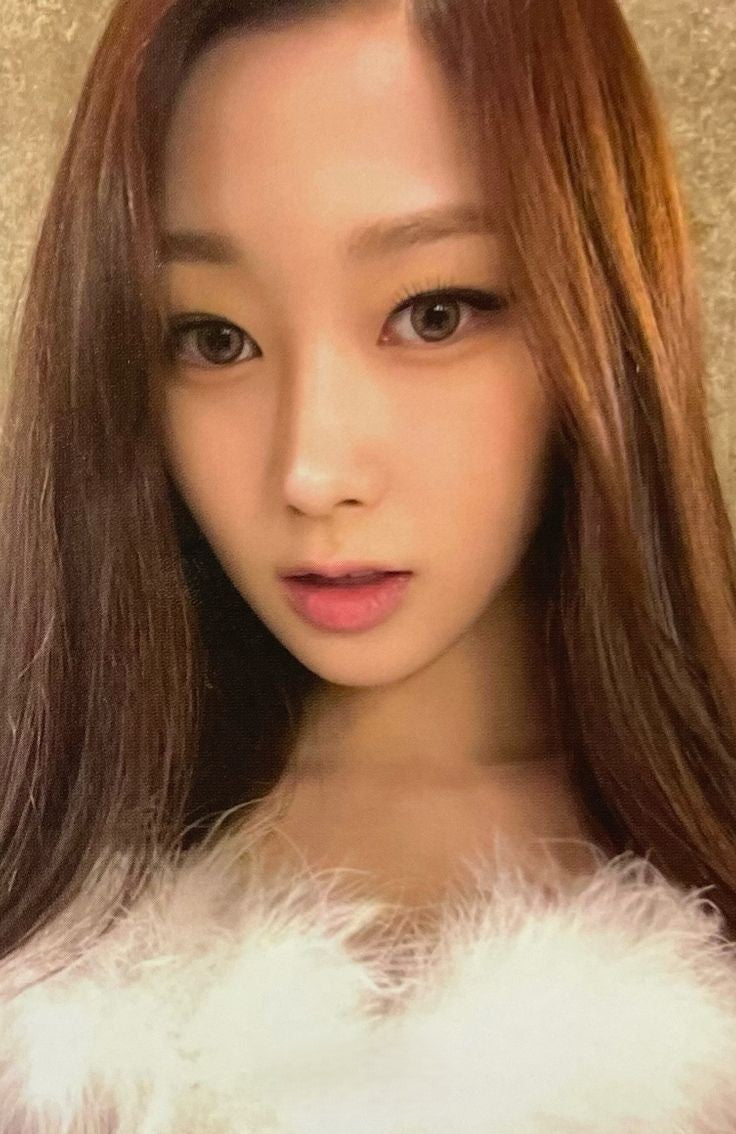 Giselle 2022 Pink Christmas Card Kpop Kardz