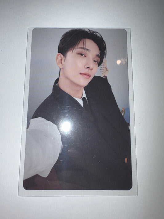 Jeonghan 17 Is Right Here Weverse Album Card
