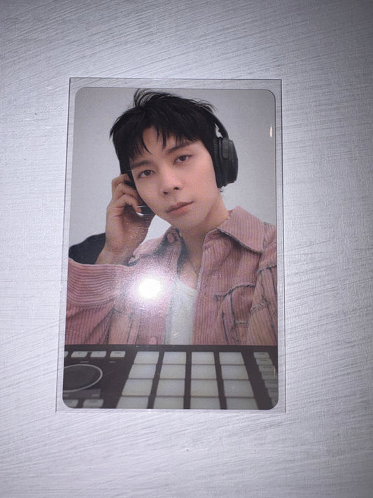 Johnny 2025 Smtown Card
