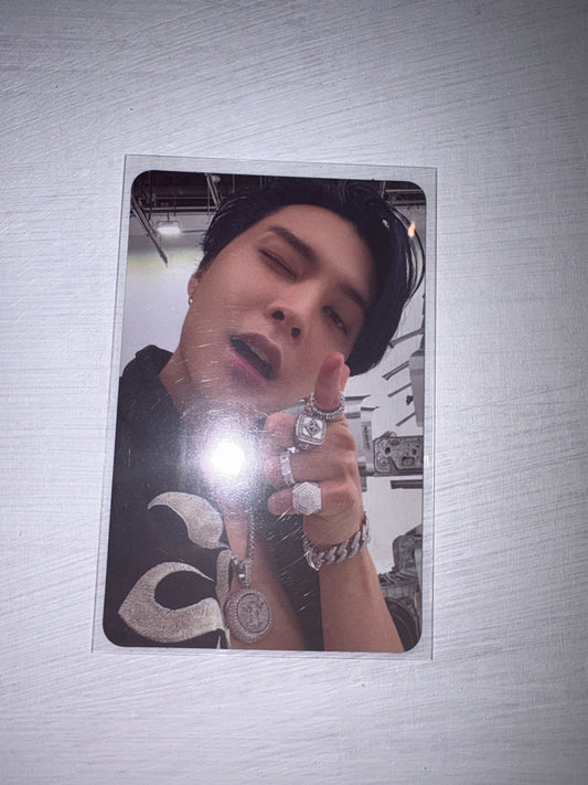 Johnny 2 Baddies Photobook Album Card