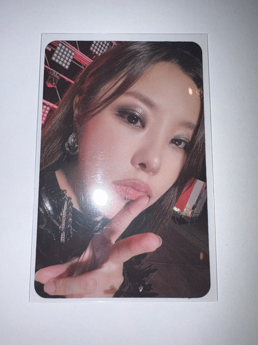 Wheein Mic On Album Card Kpop Kardz