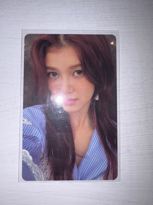 Danielle OMG Message Ver Album Card