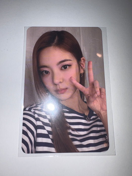 Lia Checkmate KTown4U POB