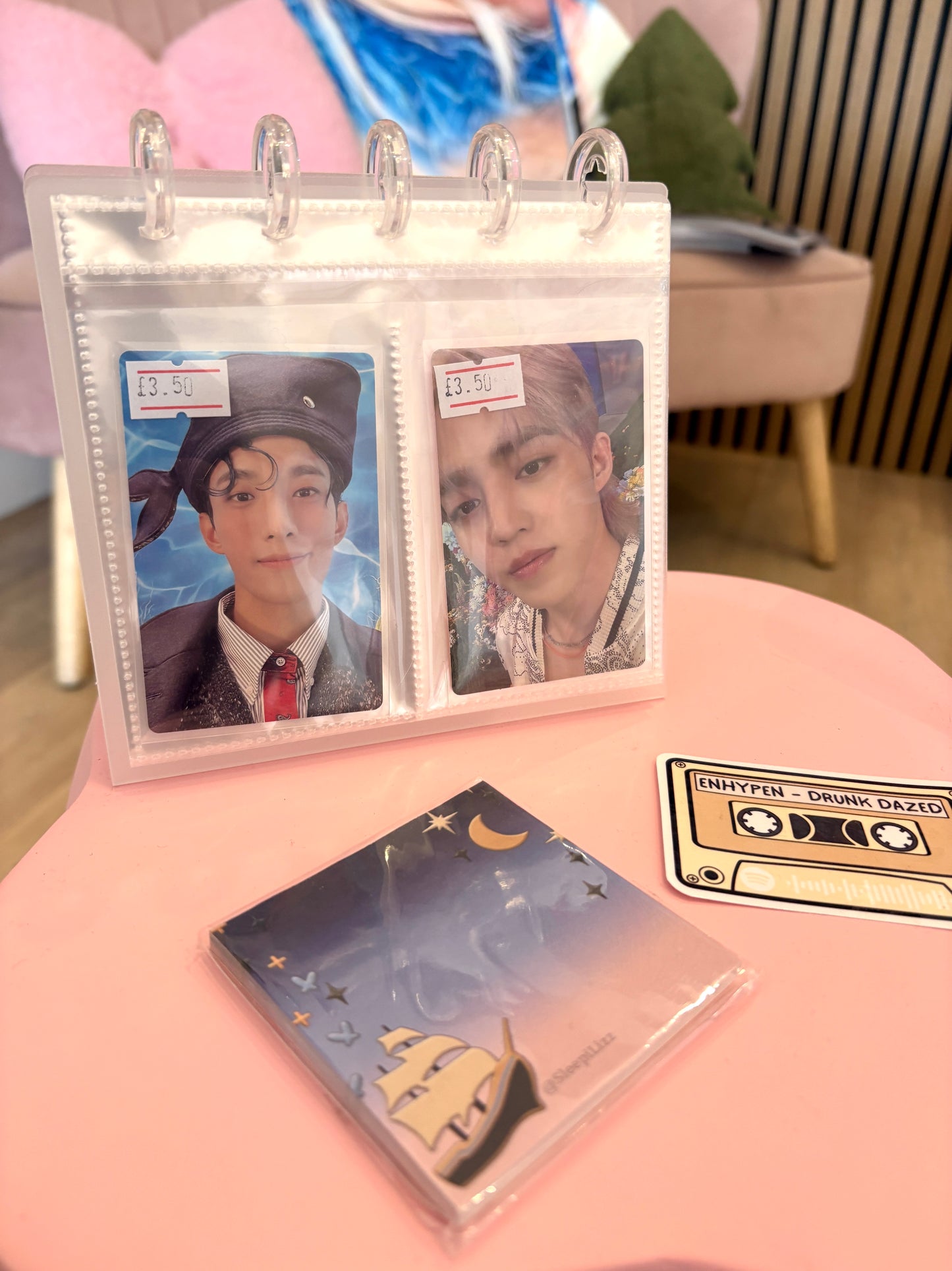 Photocard Table Display Holder