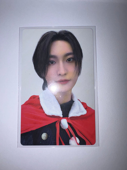 Seonghwa ATEEZ X KAURA 2023 Christmas Poca Set
