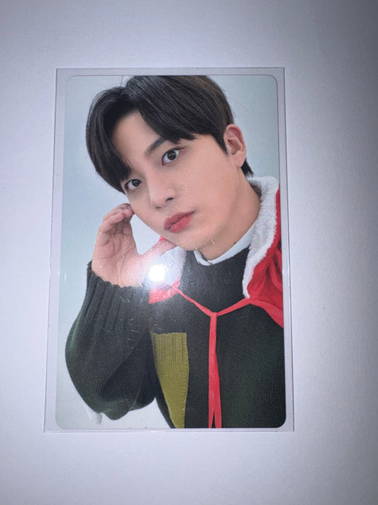 Jongho ATEEZ X KAURA 2023 Christmas Poca Set
