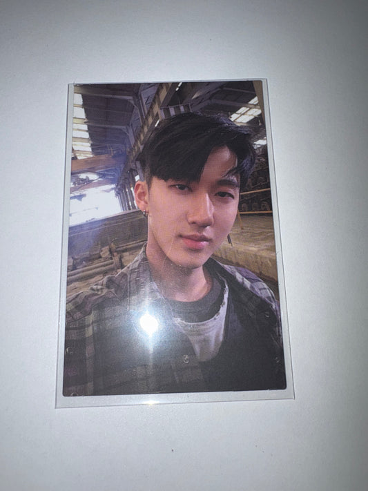 Changbin I Am NOT Album Card