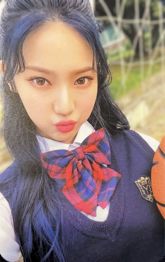 Isa One Youth Season's Greetings 2022 Kpop Kardz