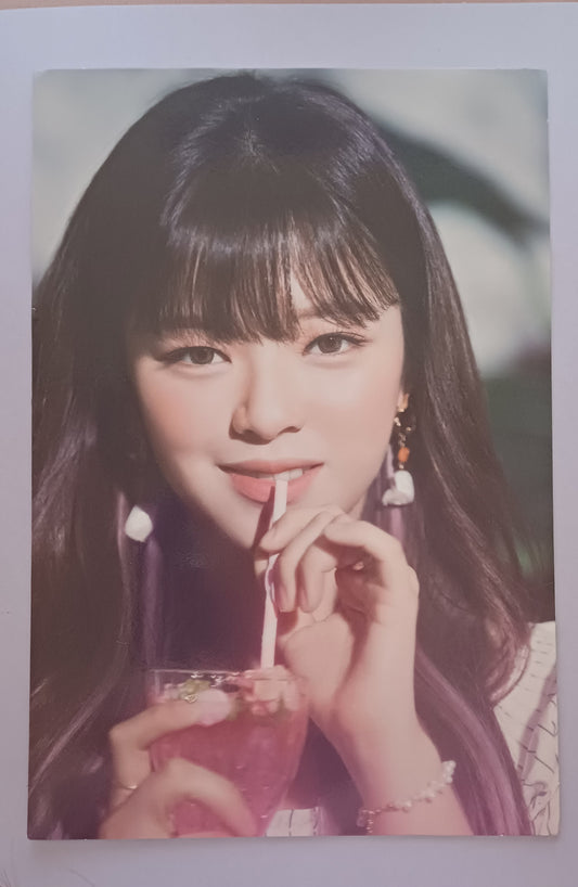 Twice: Jeongyeon Taste Of Love Alcohol-Free Tasting Card