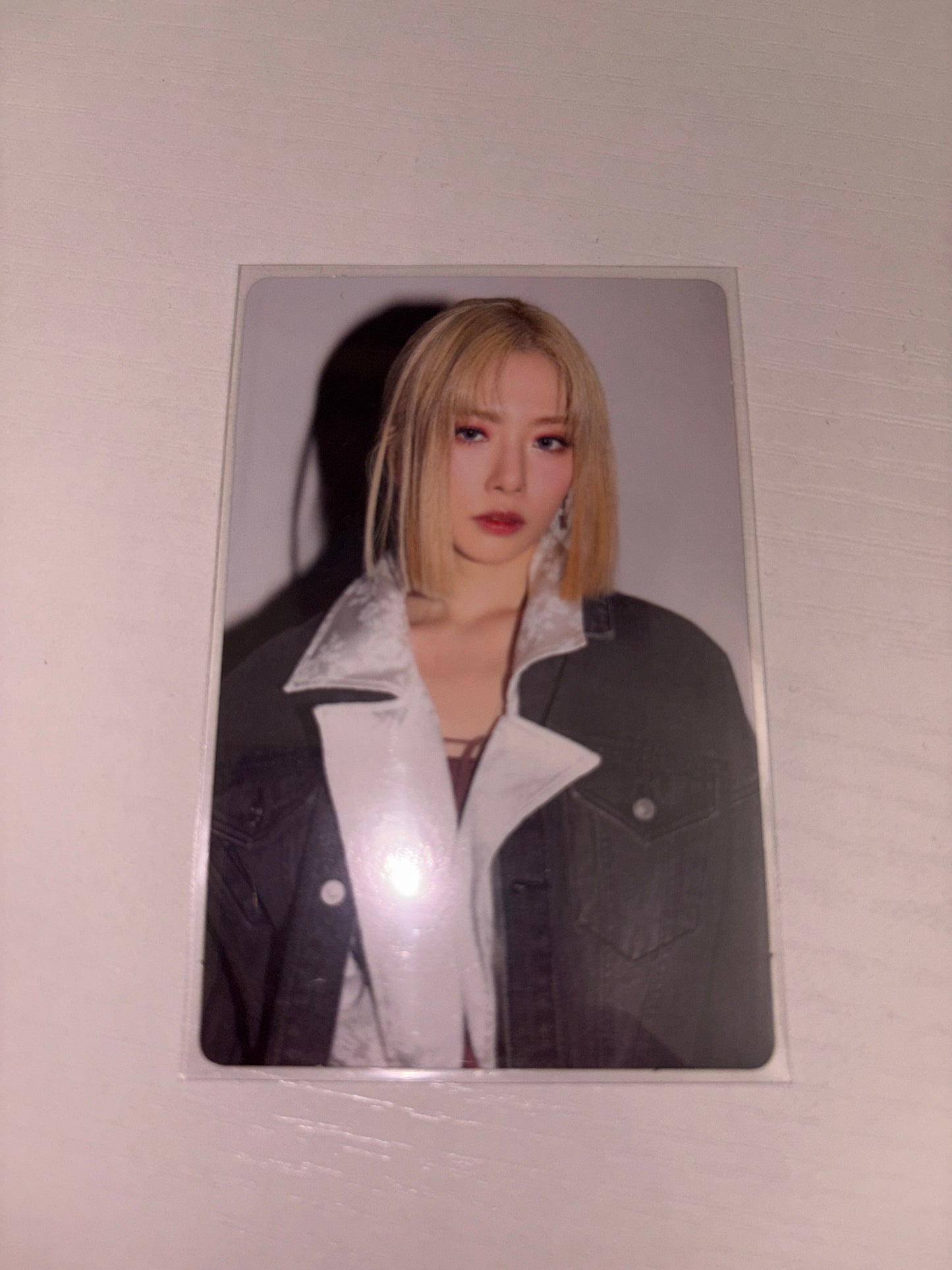 Dreamcatcher: Jiu Apocolypse: Save Us Album Card Kpop Kardz