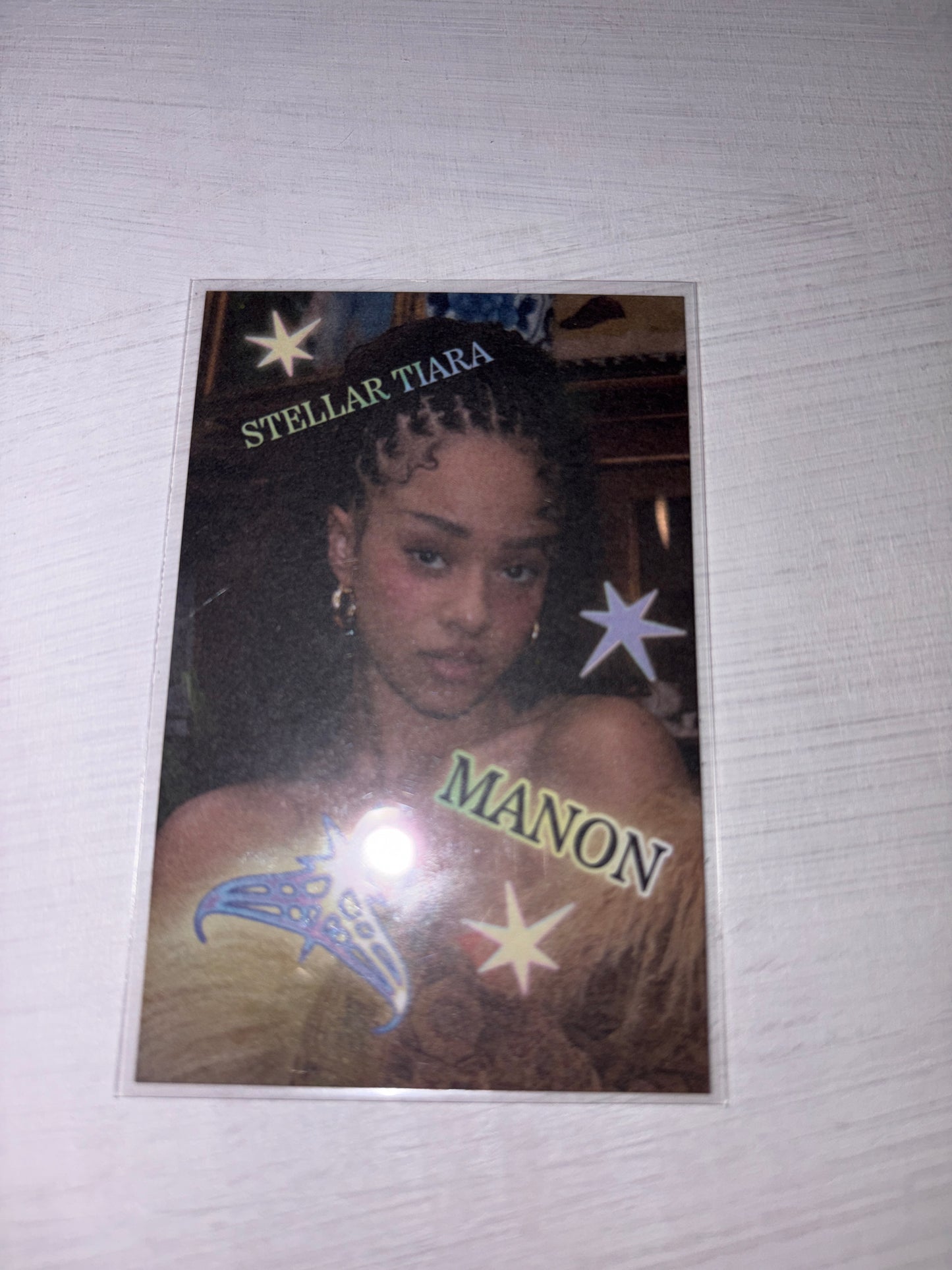 Katseye: Manon Soft Is Strong (SIS) Vinyl Card Kpop Kardz