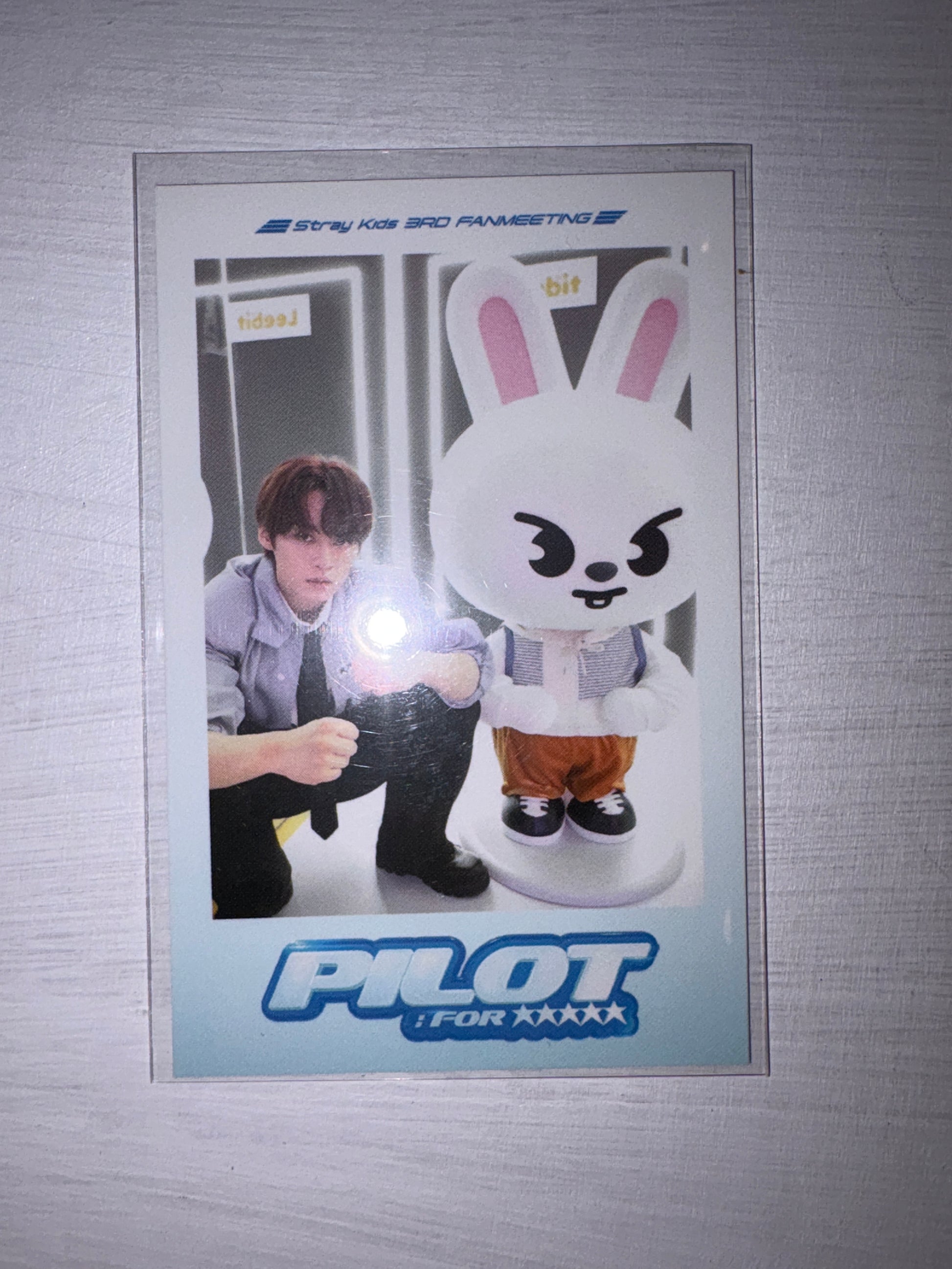 Straykids: Leeknow Fanmeeting Pilot Offline Event Card Kpop Kardz