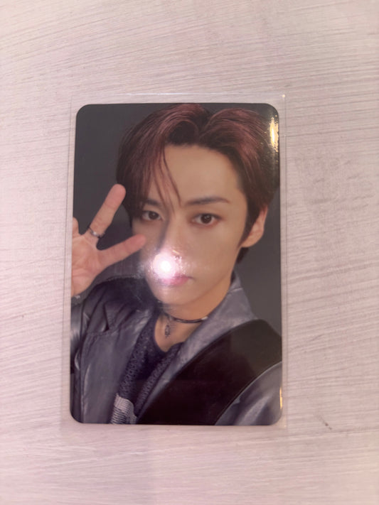 Straykids: Leeknow Rockstar Album Card Kpop Kardz