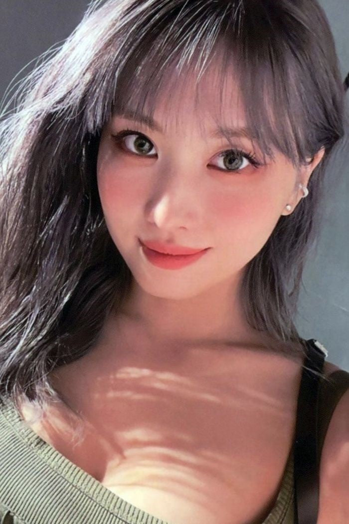 Momo Between 1 and 2 Ver 6