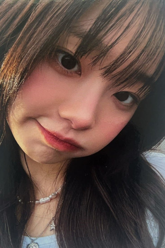 Chuu Only Cry In The Rain Blue Ver Kpop Kardz