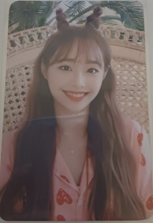 Chuu 2020 Season's Greeting's Ver 2 Kpop Kardz